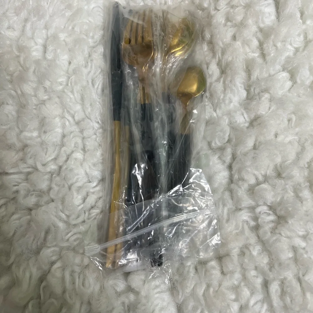 🆕SILVERWARE BUNDLE GOLD/BLACK 24 PIECE SET - Picture 7 of 9